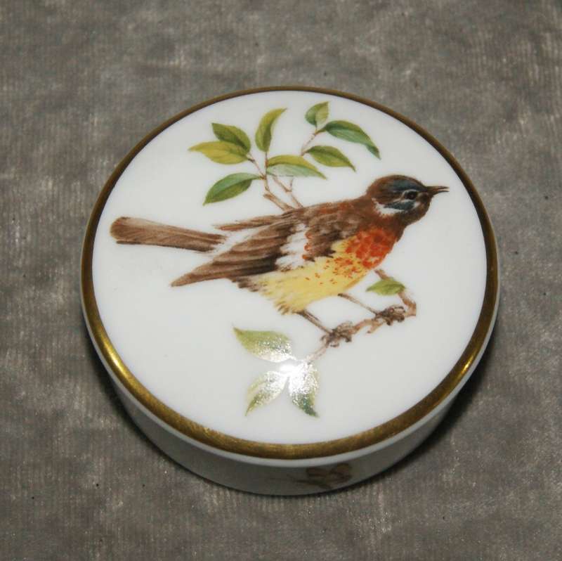 Kaiser West Germany "Tiergarten" porcelain trinket box