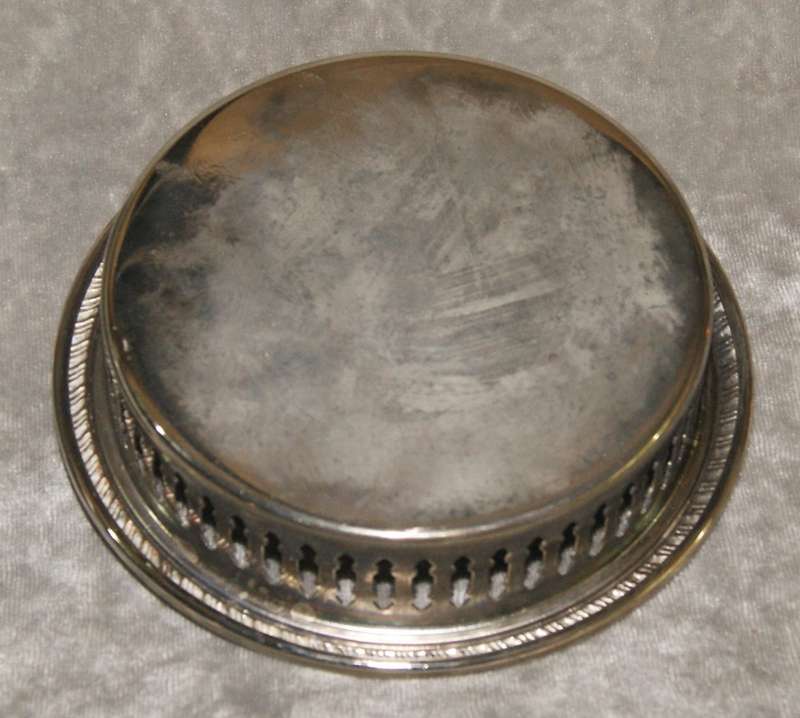 Vintage Elweco silver plated round gallery bottle holder in original box @@ CCRRAAZZYY R1 START