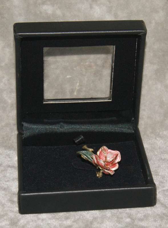 Vintage Pierre Cardin enameled rose brooch in original box@@ CCRRAAZZYY R1 START