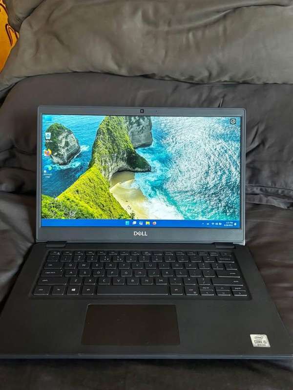 Dell Latitude 3410 i5 10th Gen, 8GB RAM, 256gb NVME