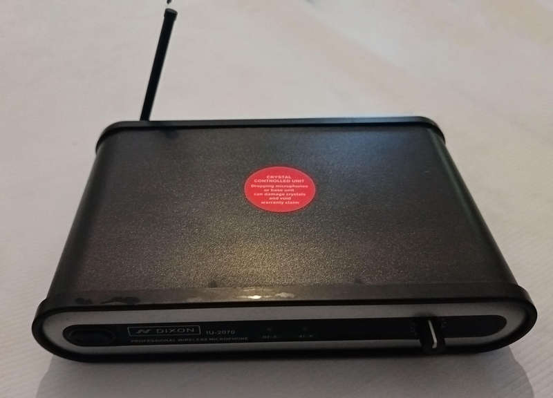 Dixon Wireless Lapel Microphone System  Model IU-2070