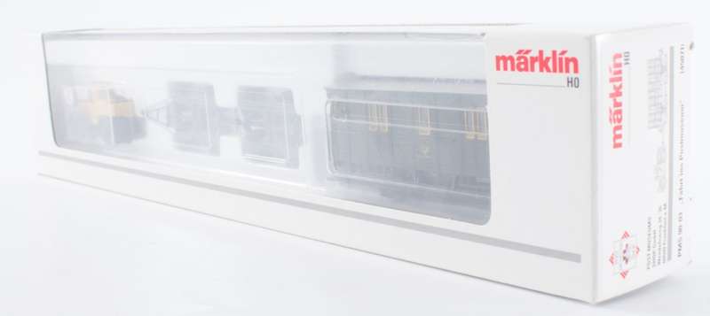 H0 gauge 1/87  RAILonROAD H.Duty Road Rig move rail waggons on Road, mint in orig.box Maerklin 45071
