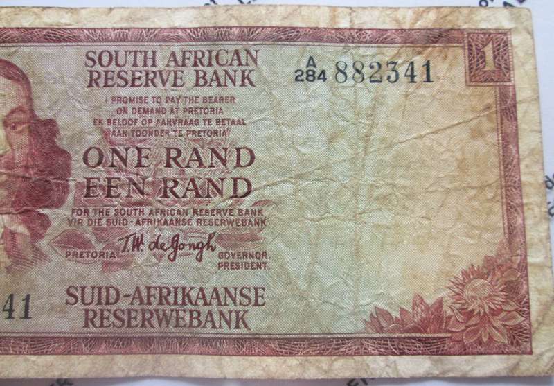 One Rand Republic of South Africa Serial Nr A284 882341