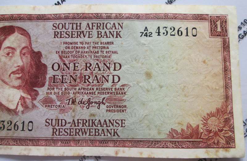 One Rand Republic of South Africa Serial Nr A742 432610