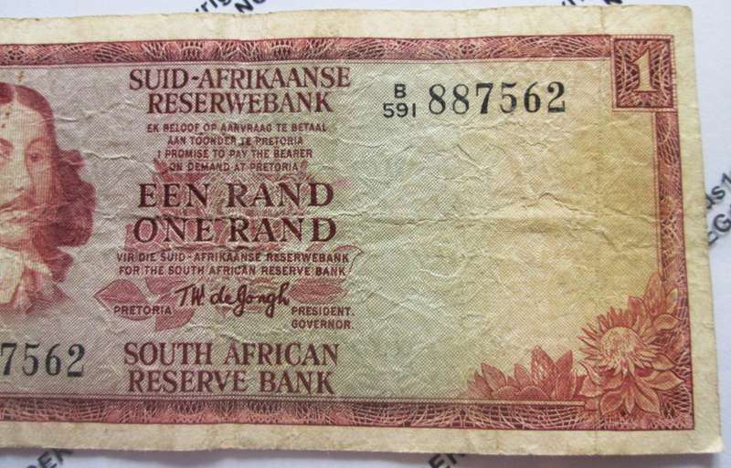 One Rand Republic of South Africa Serial Nr B591 887562