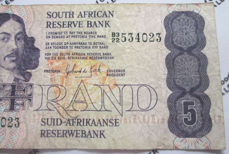 Five Rand Republic of South Africa Serial Nr B322 534023