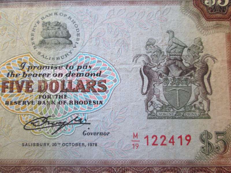 1978 Rhodesia Banknote Five Dollars Serial Nr M19 122419