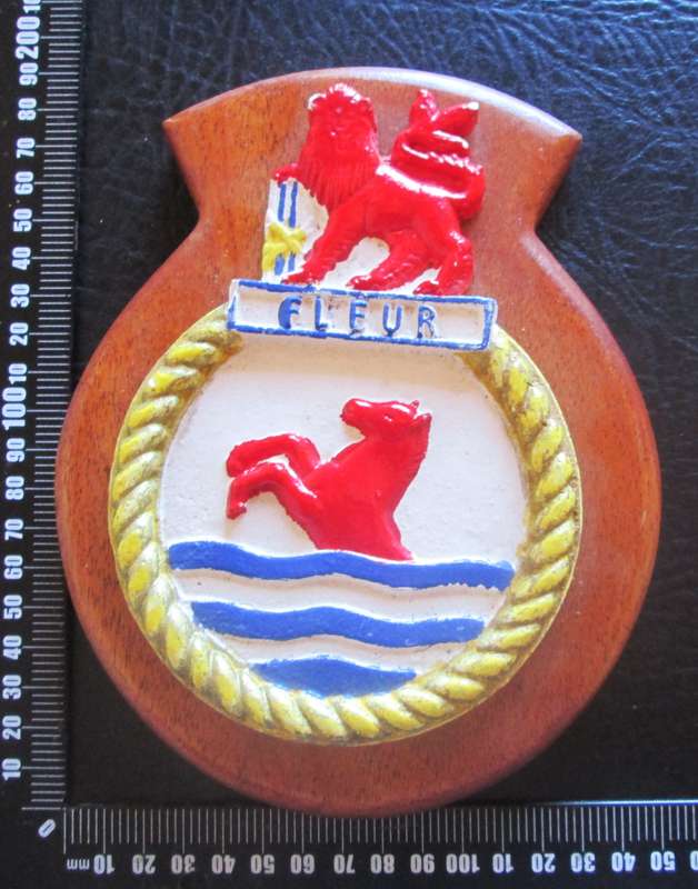 Royal Navy Ship`s Crest Wall Plaque Fleur Hand-Painted Plaster
