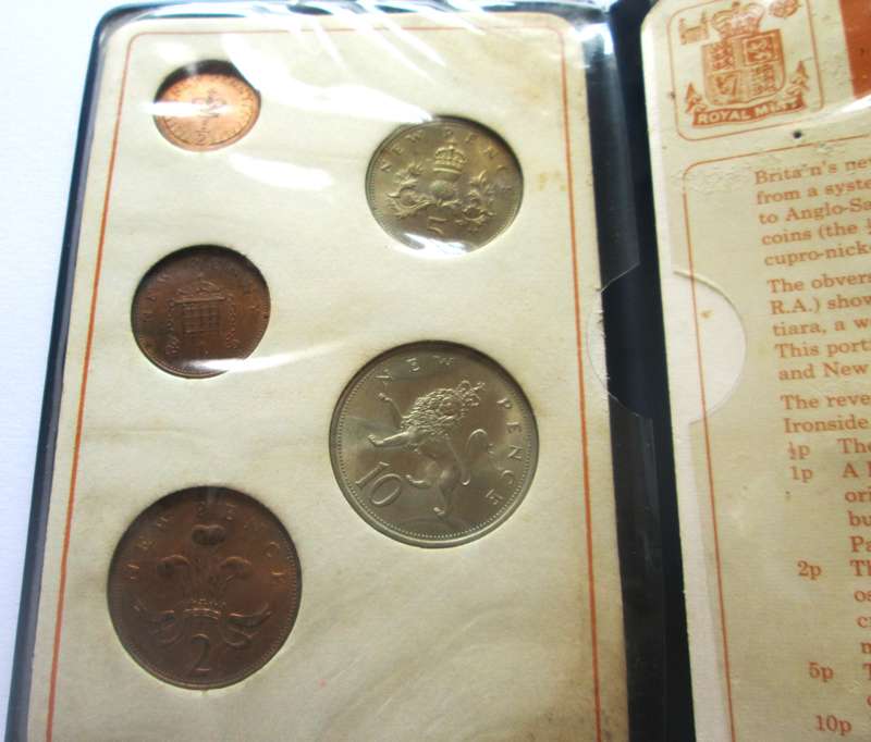 Great Britains First Decimal Coins