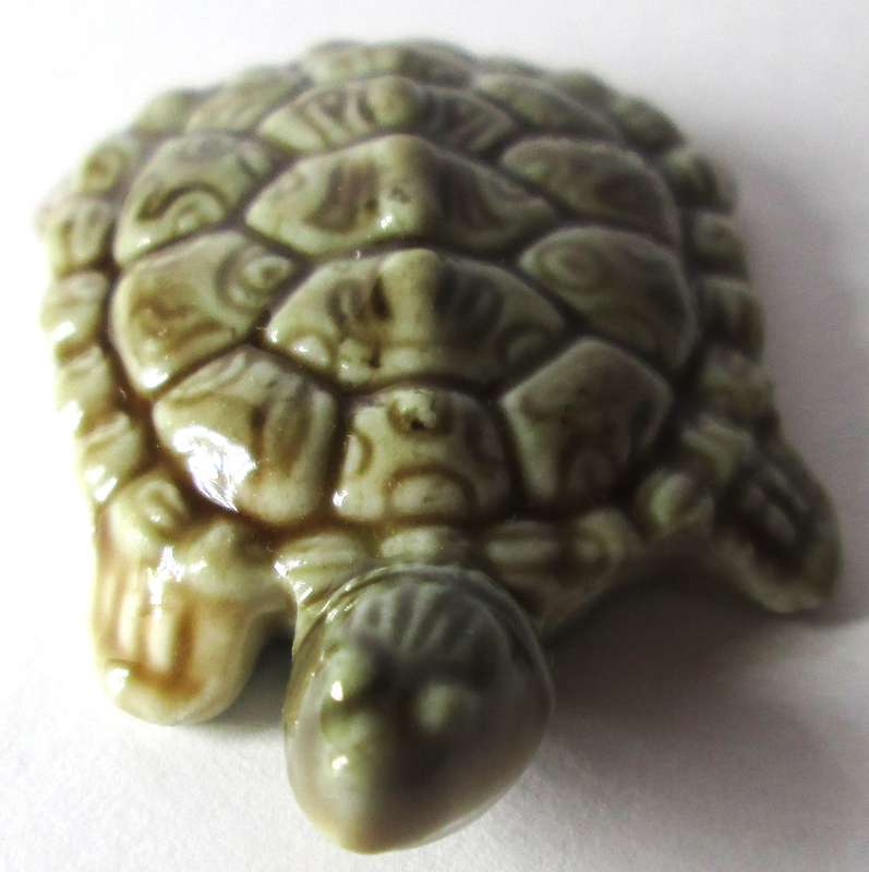 1965 Terrapin Balding and Mansell Flintstone Wade Christmas Cracker