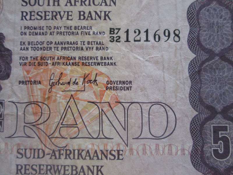 Five Rand Republic of South Africa Serial Nr B7 32 121698