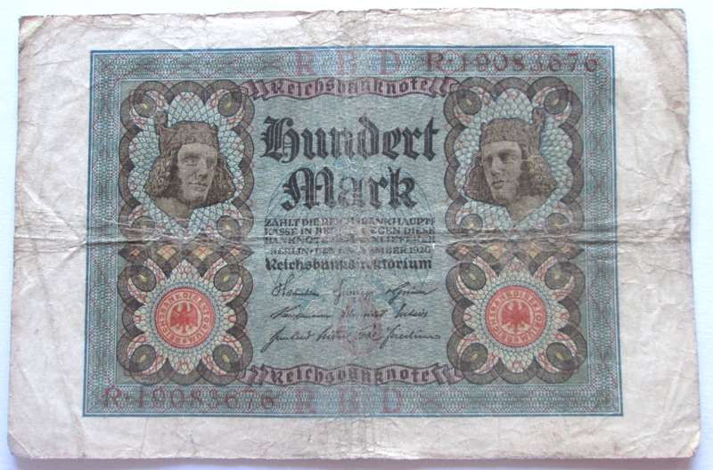 1920 Germany 100 Mark Serial No R 19083676