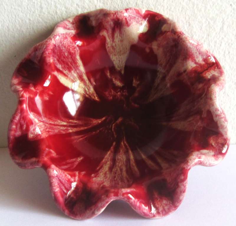1970 Crackle Dish Wade Porcelain / Boxed
