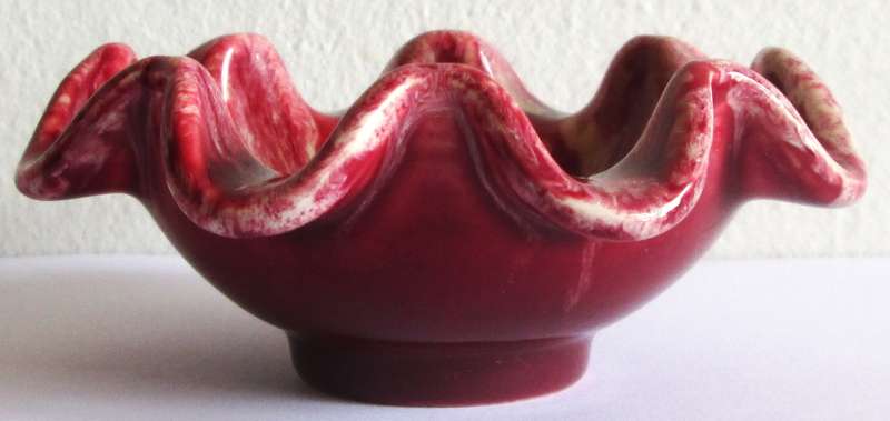 1970 Crackle Dish Wade Porcelain / Boxed
