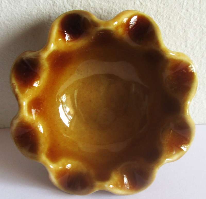 1970 Crackle Dish Wade Porcelain