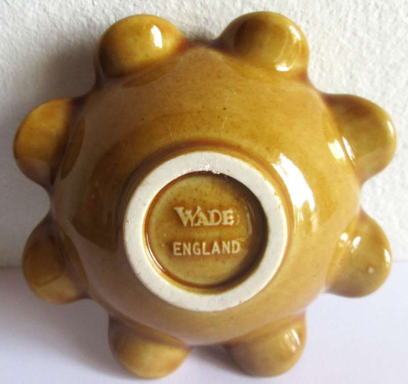 1970 Crackle Dish Wade Porcelain