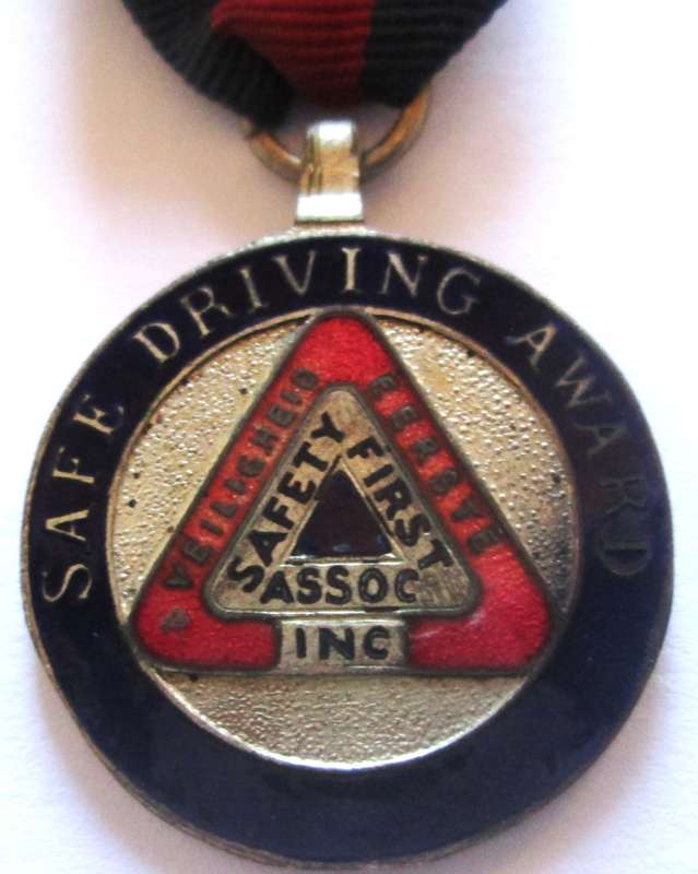 1944 - 1946 Safe Driving Award TD 929