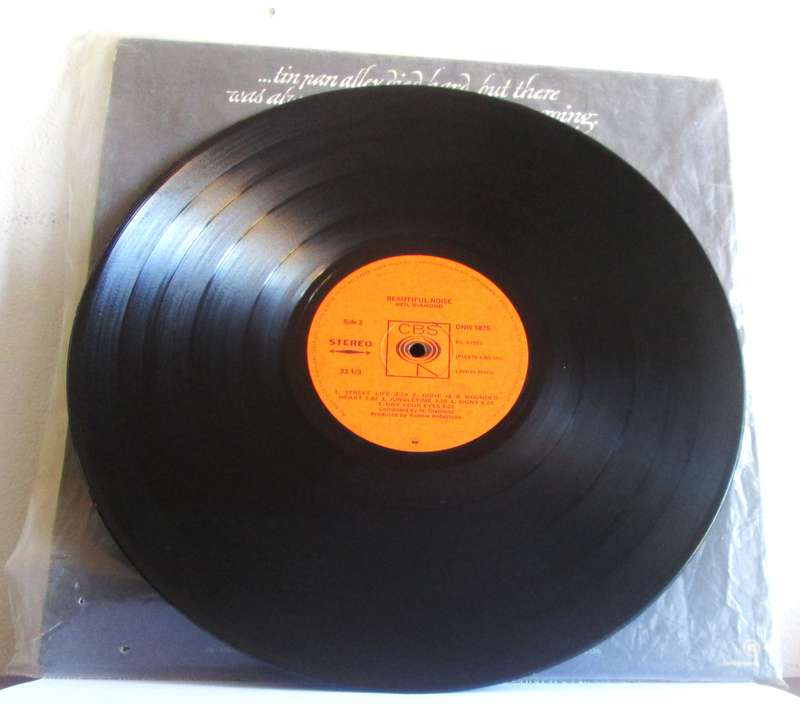 1976 Neil Diamond Beautiful Noise DNW 1875