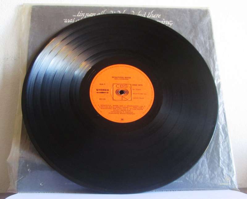 1976 Neil Diamond Beautiful Noise DNW 1875