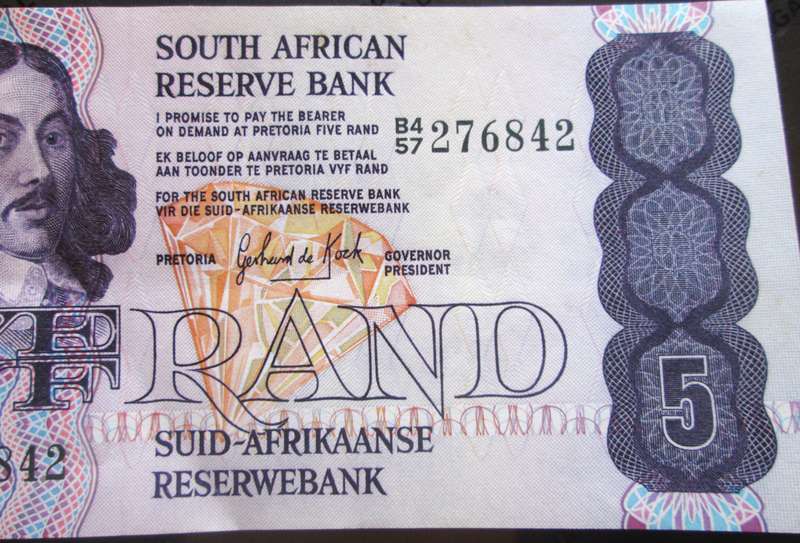 Five Rand Republic of South Africa Serial Nr B4 57 276842