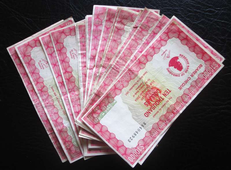 2003 Zimbabwe 10 000 Dollars