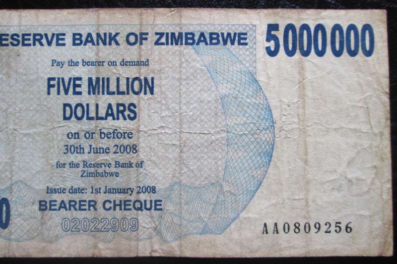 2008 Zimbabwe 5000 000 Dollars No AA0809256