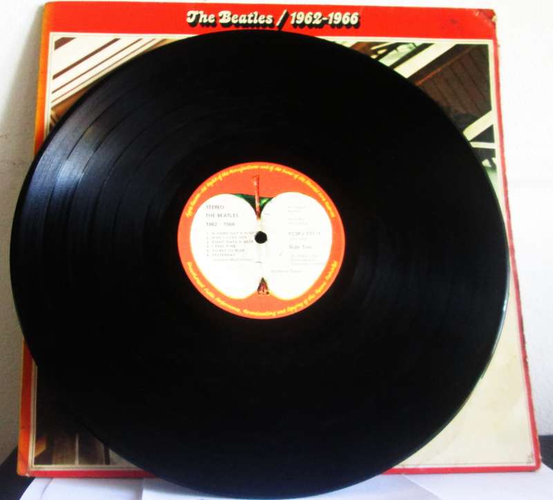 1962 - 1966 The Beatles PCSPJ 717 / 1 - PCSPJ 717 / 2