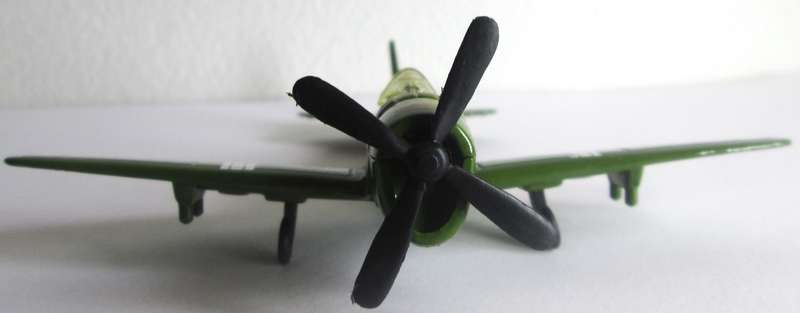 1998 Thunderbolt P 47D Rescue All American Matchbox