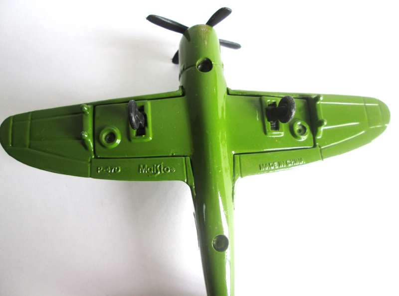 1998 Thunderbolt P 47D Rescue All American Matchbox