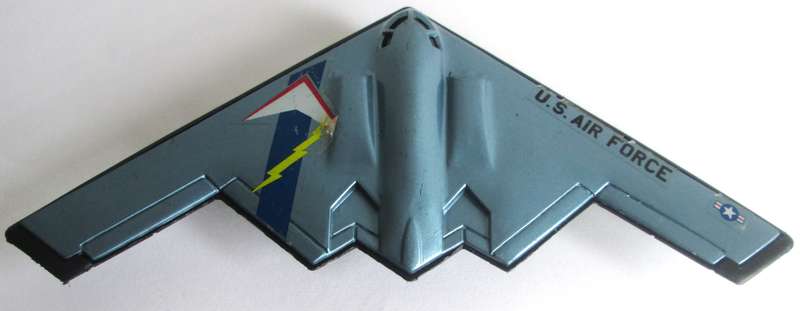 1992 B-2 Stealth Bomber US Air Force Tootsietoy Matchbox