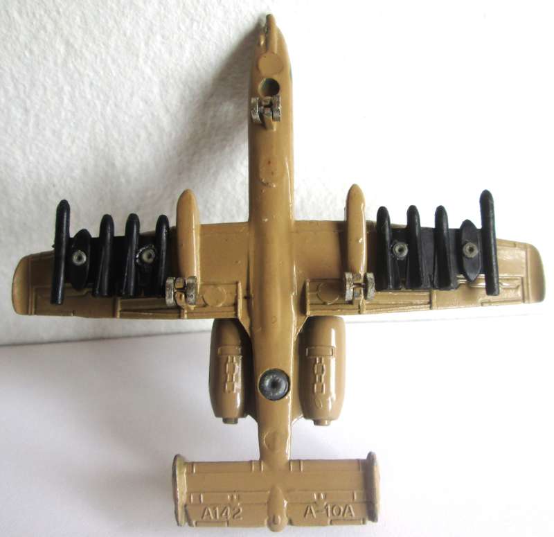 1979 Fairchild Thunderbolt A 10A A142 Dyna Flite Zee Toys Matchbox