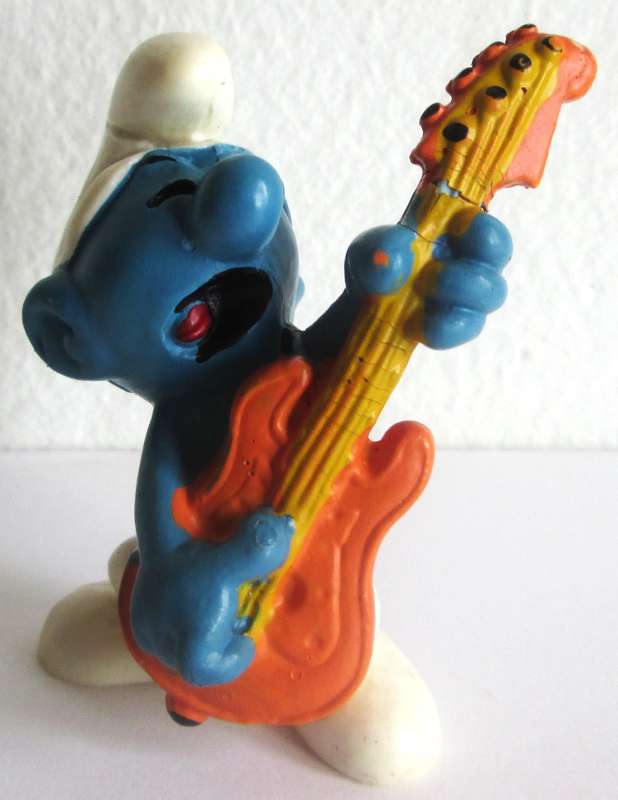 Guitar Smurf made in West Germany Peyo