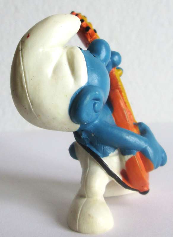 Guitar Smurf made in West Germany Peyo