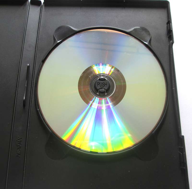 Lara Croft Tomb Raider Legend PC / DVD Game