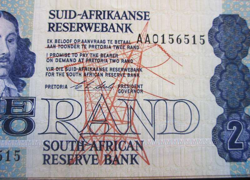 Two Rand Republic of South Africa Serial Nr AA0156514 to AA0156515