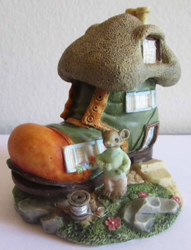 Mouse in a House Ornament