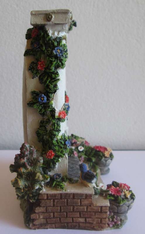 Wall Fountain with Cherub Statue Ornament