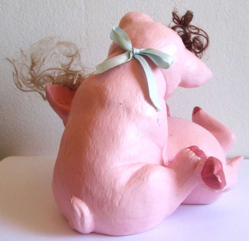 Kissing Pink Pigs Ornament