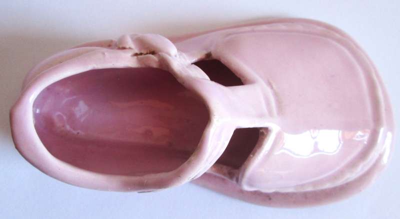 Pink Baby Shoe for Wall Decoration