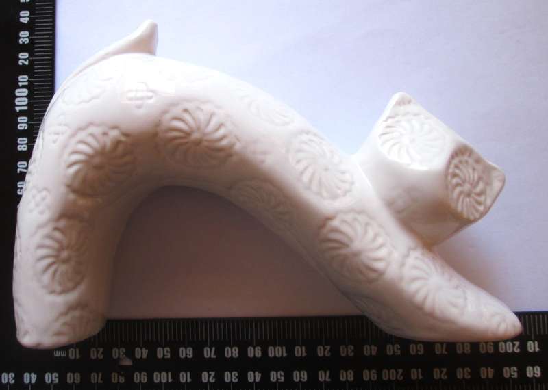 White Decorative Kittens