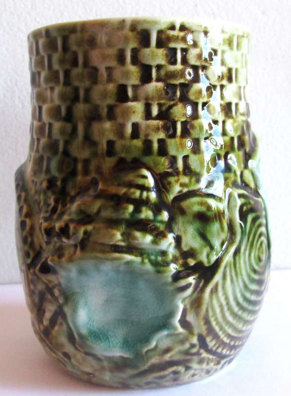 Seashell Basketweave Motif Jug
