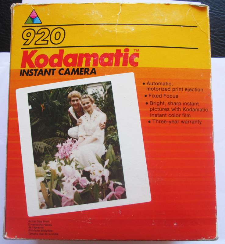 Kodamatic Instant Kodak Camera TM 920 in Original Box with Booklet