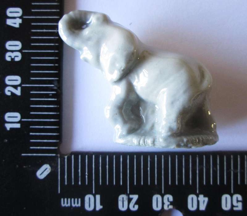 1973 Elephant Wade English Whimsies