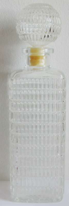 Decanter with Stopper Molder Glass