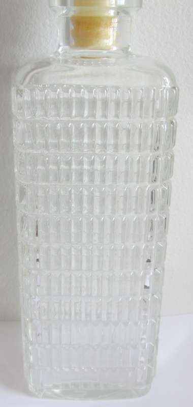Decanter with Stopper Molder Glass