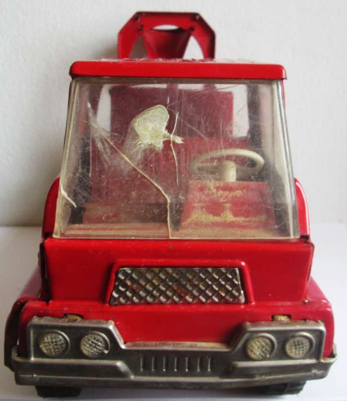 Red Cement Mixer Dump Lever Giant Seven Metal Truck