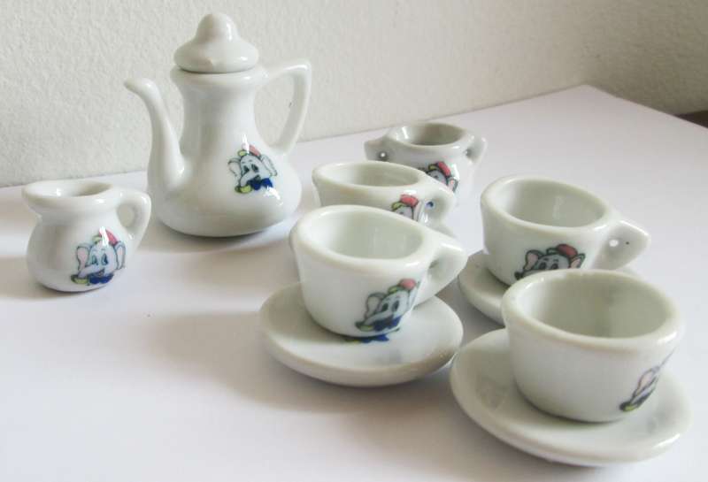 Elephant Miniature Doll House Tea Coffee Set