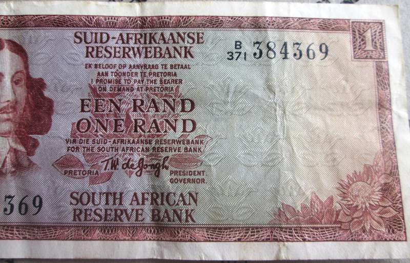 One Rand Republic of South Africa Serial Nr B371 384369