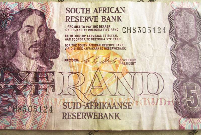 Five Rand Republic of South Africa Serial Nr CH8305124