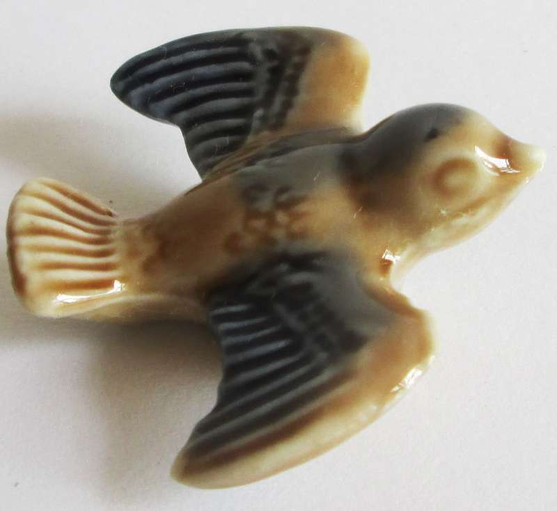 1979 Blue Bird Wade English Whimsies